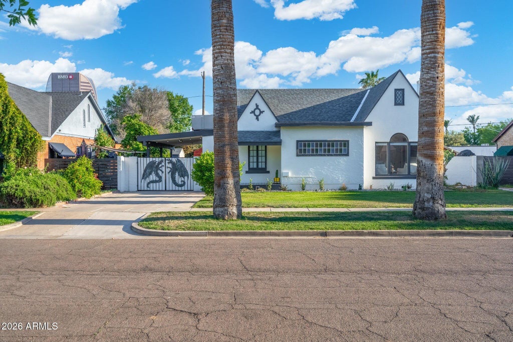 Photo of 57 W Vernon Avenue, Phoenix, AZ 85003 (MLS # 7091418)