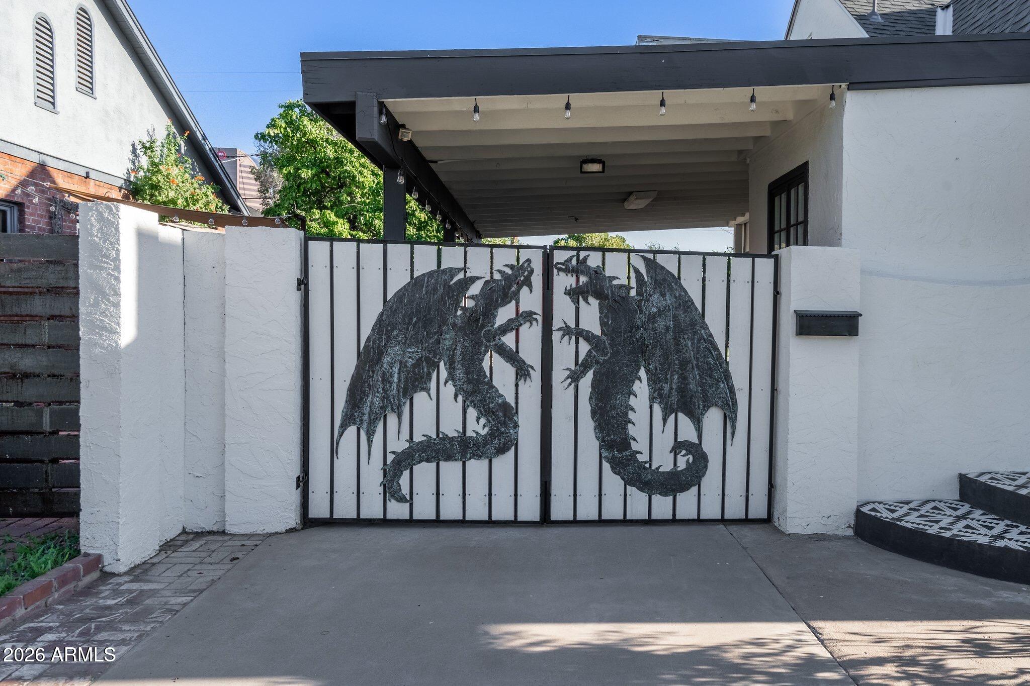 57 W VERNON Avenue