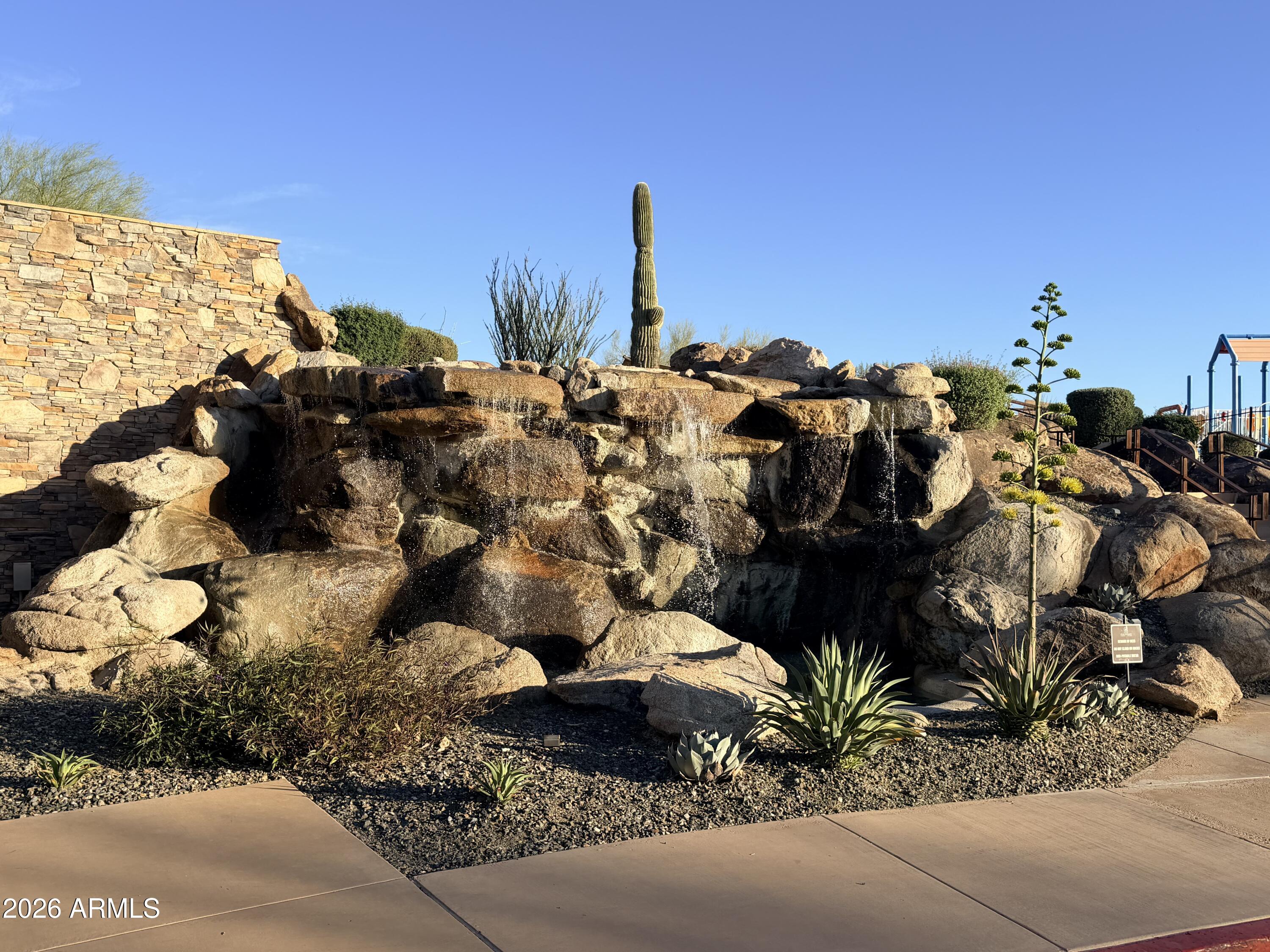 Phoenix, Arizona, 85085, United States, 4 Bedrooms Bedrooms, ,4 BathroomsBathrooms,Residential,Active,2023864
