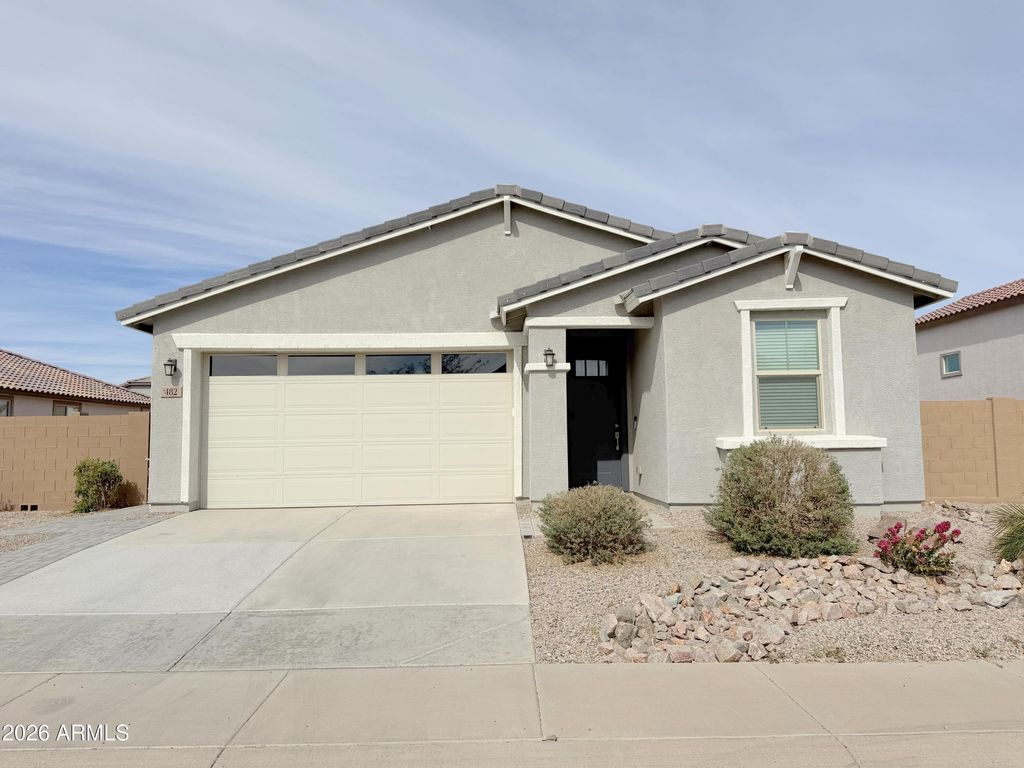 Photo of 482 E Emerald Drive, Casa Grande, AZ 85122 (MLS # 6983950)