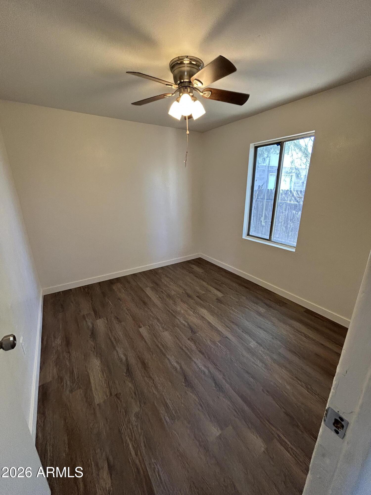 833 E Marguerite Avenue