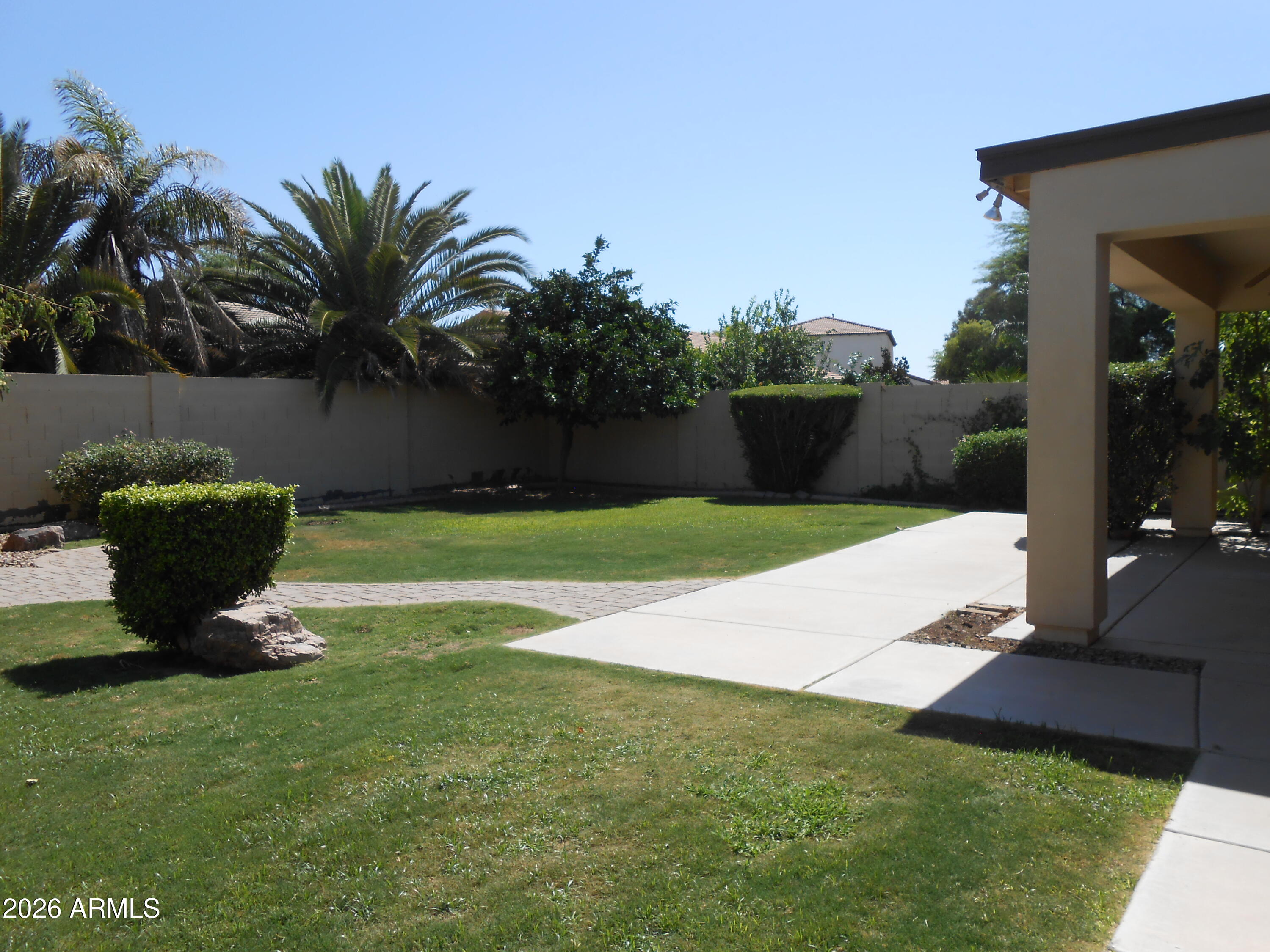 3077 E BLUE RIDGE Place