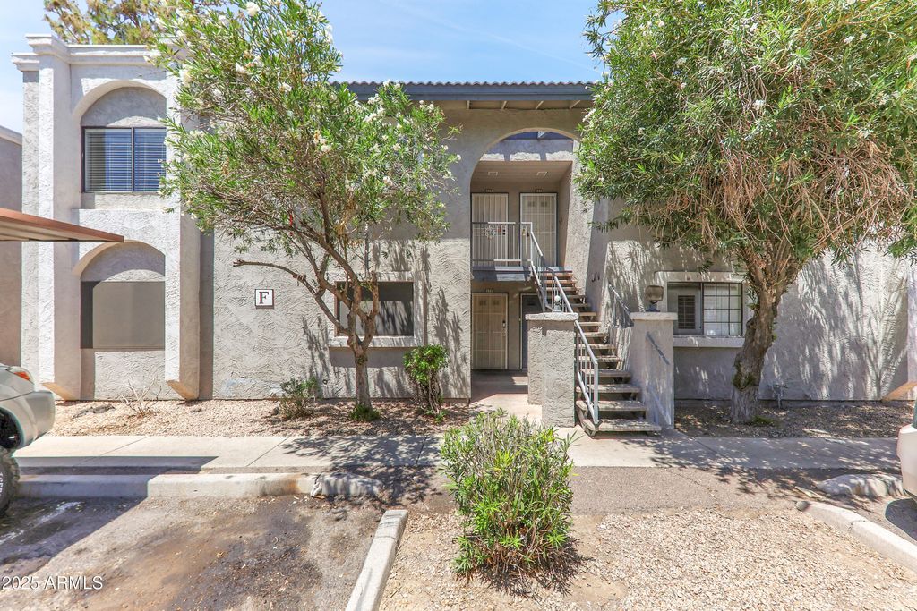Photo of 15402 N 28th Street #226, Phoenix, AZ 85032 (MLS # 6951909)