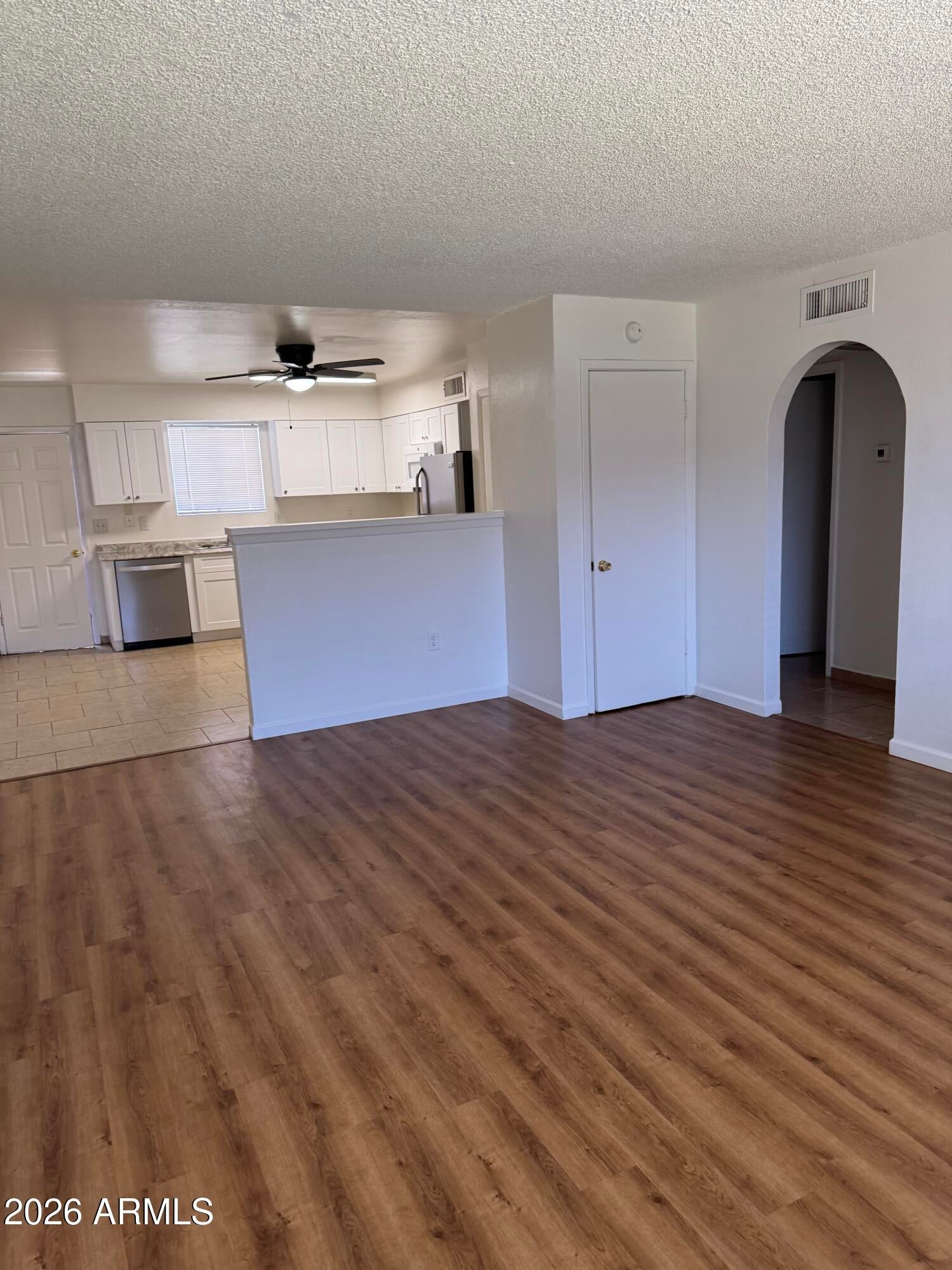 3313 W Golden Lane