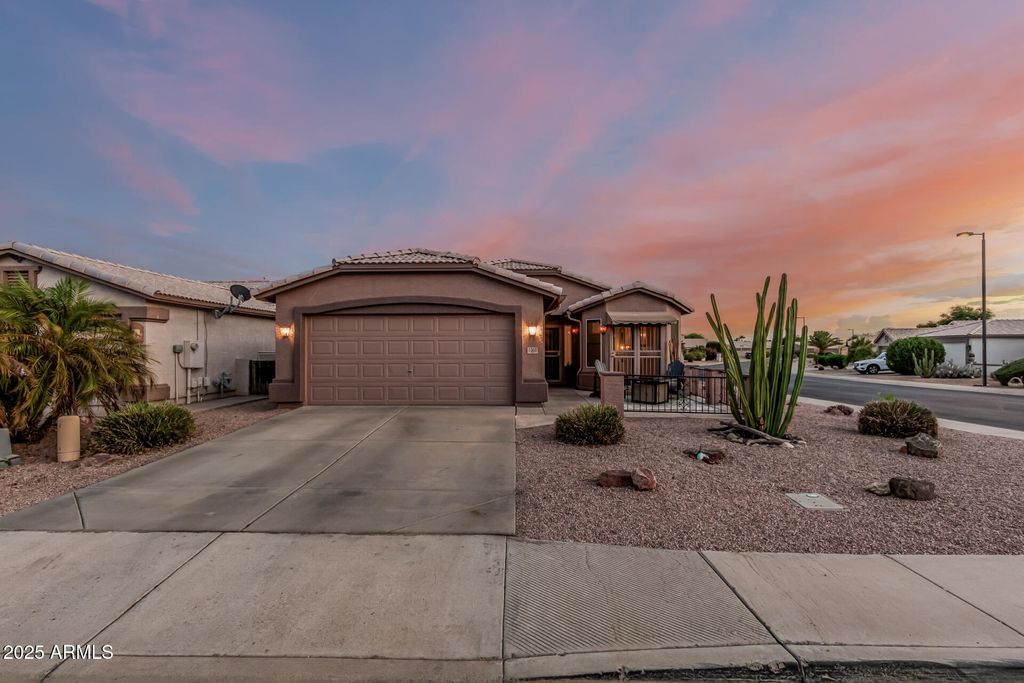 Photo of 1361 E Torrey Pines Lane, Chandler, AZ 85249 (MLS # 6914122)