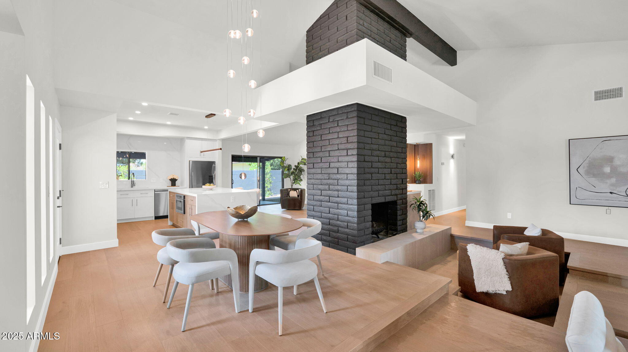 8540 E VIA DE LOS LIBROS --