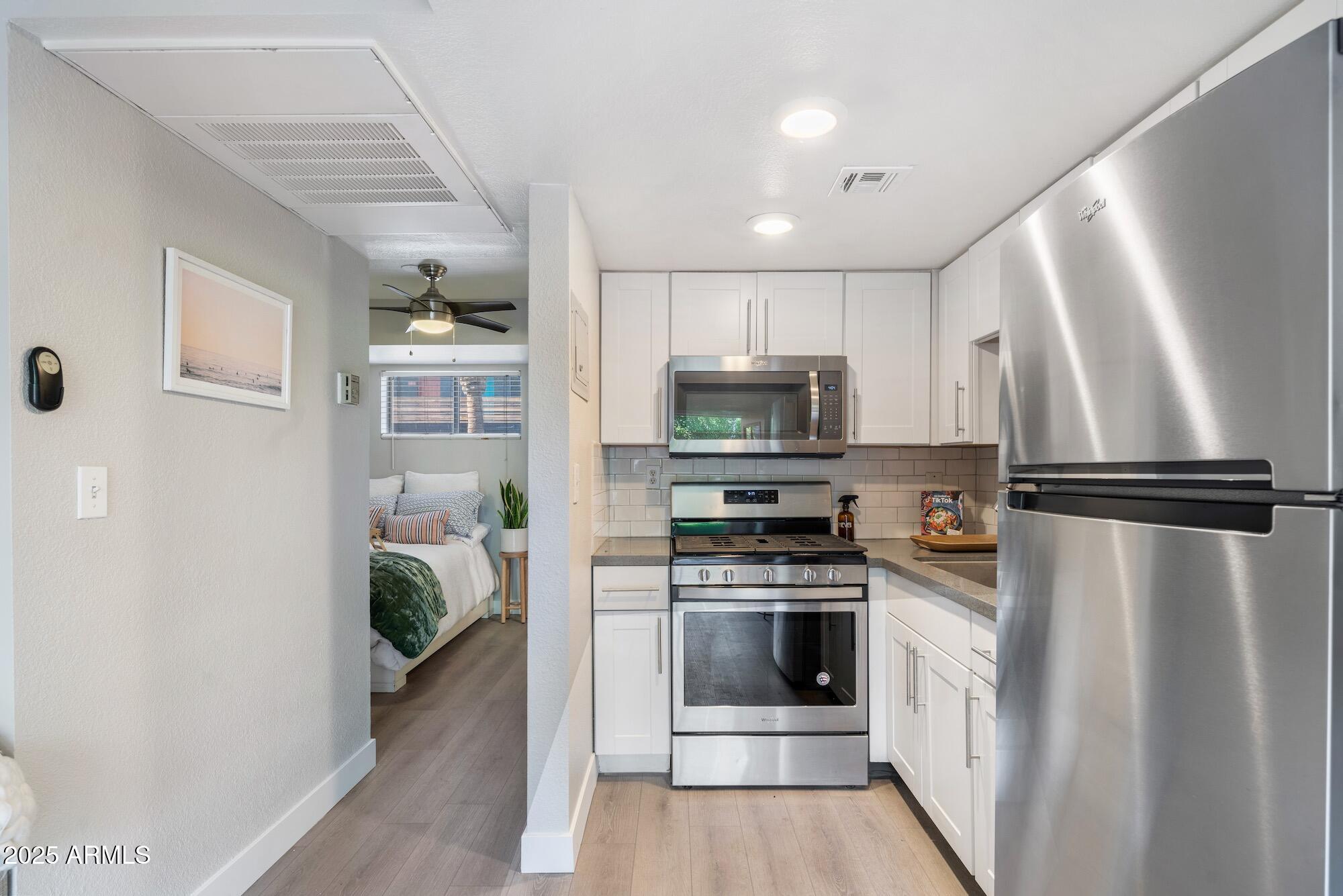 4025 N 40TH Street 15