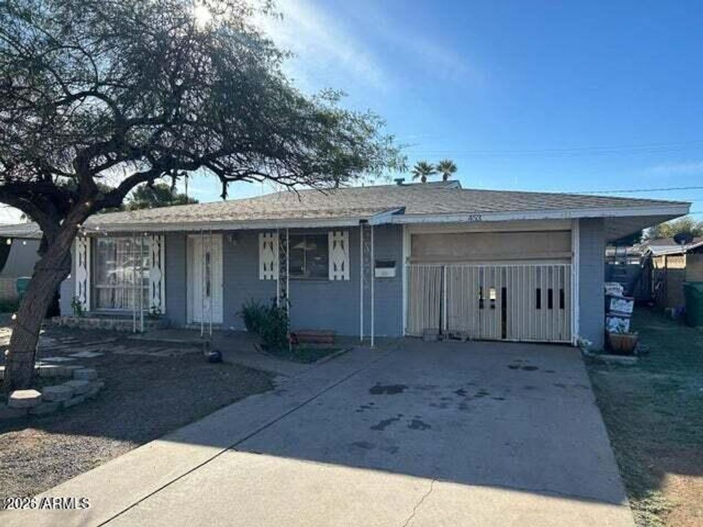 Photo of 453 W 3rd Place, Mesa, AZ 85201 (MLS # 7054418)