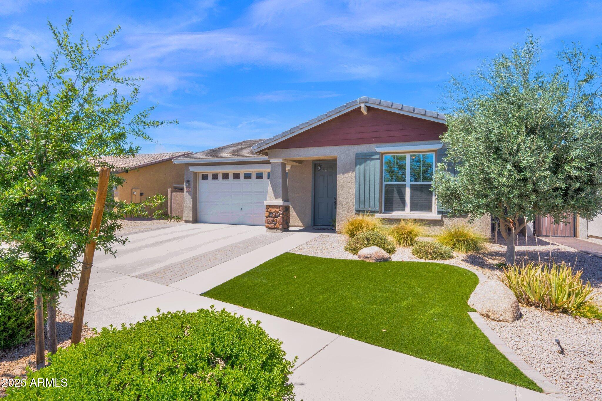 22262 E CHERRYWOOD Court