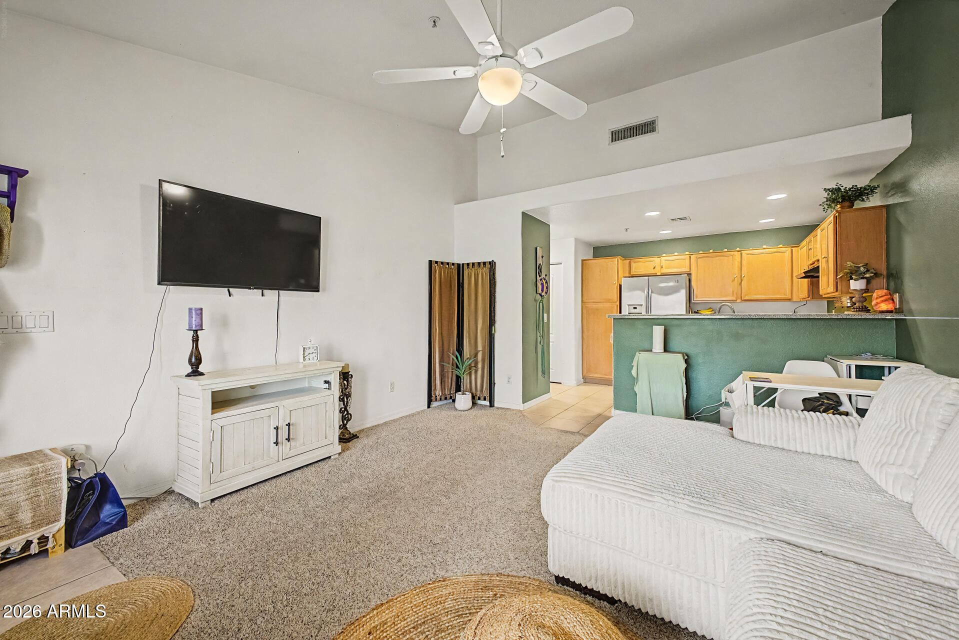 COLLEGE PARK WOODS
CONDOMINIUMS - Residential