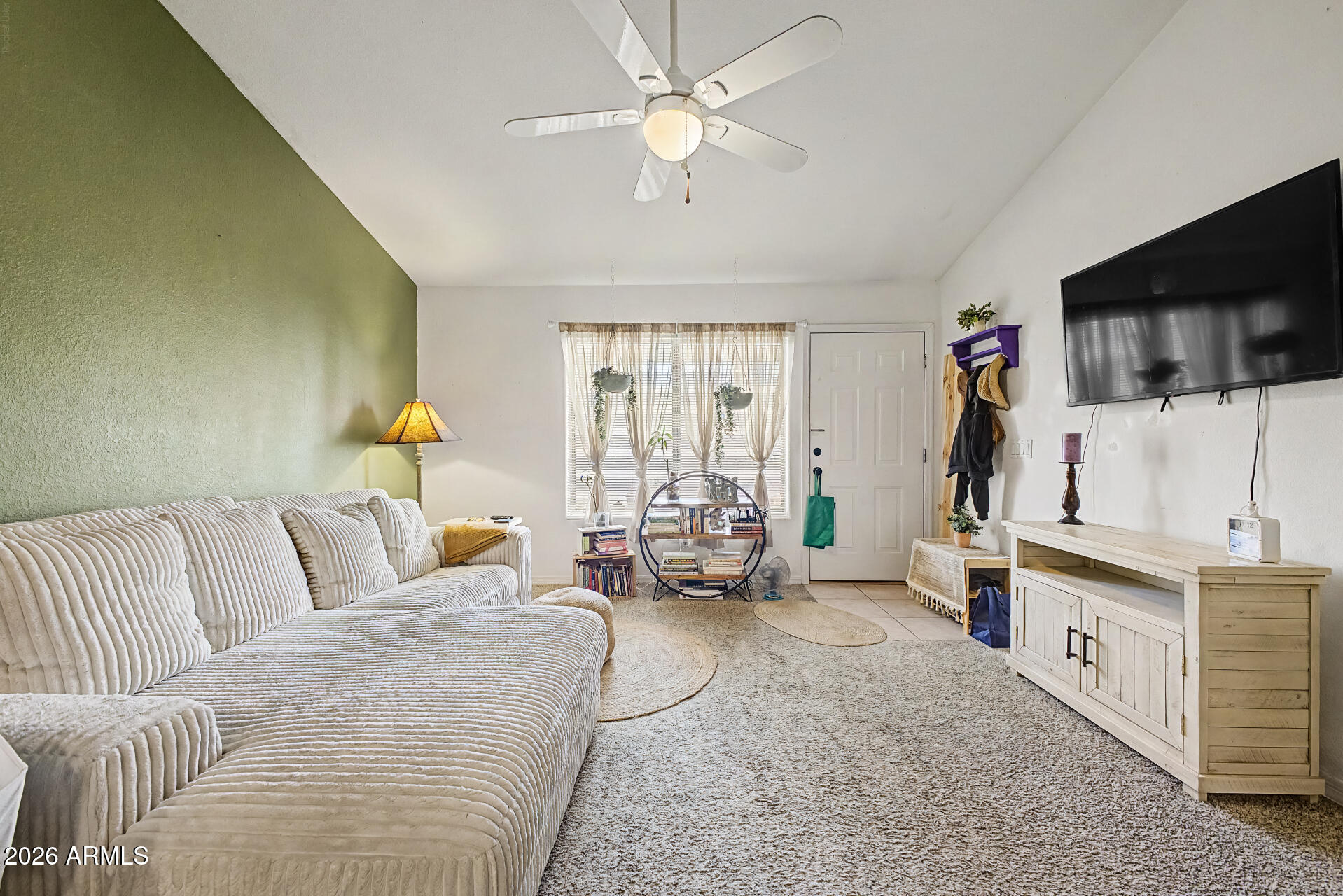 COLLEGE PARK WOODS
CONDOMINIUMS - Residential
