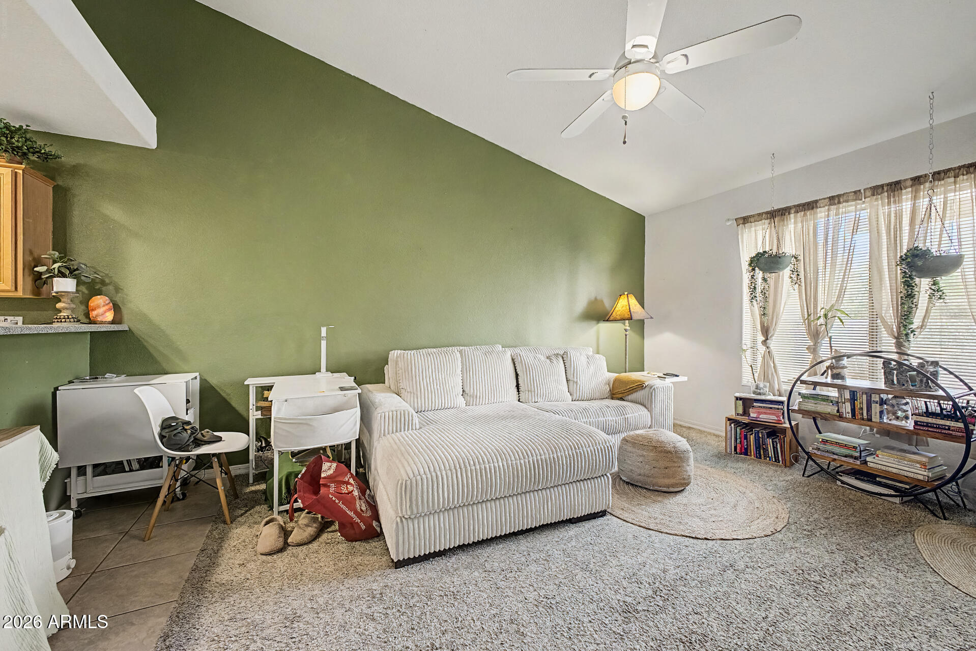 COLLEGE PARK WOODS
CONDOMINIUMS - Residential