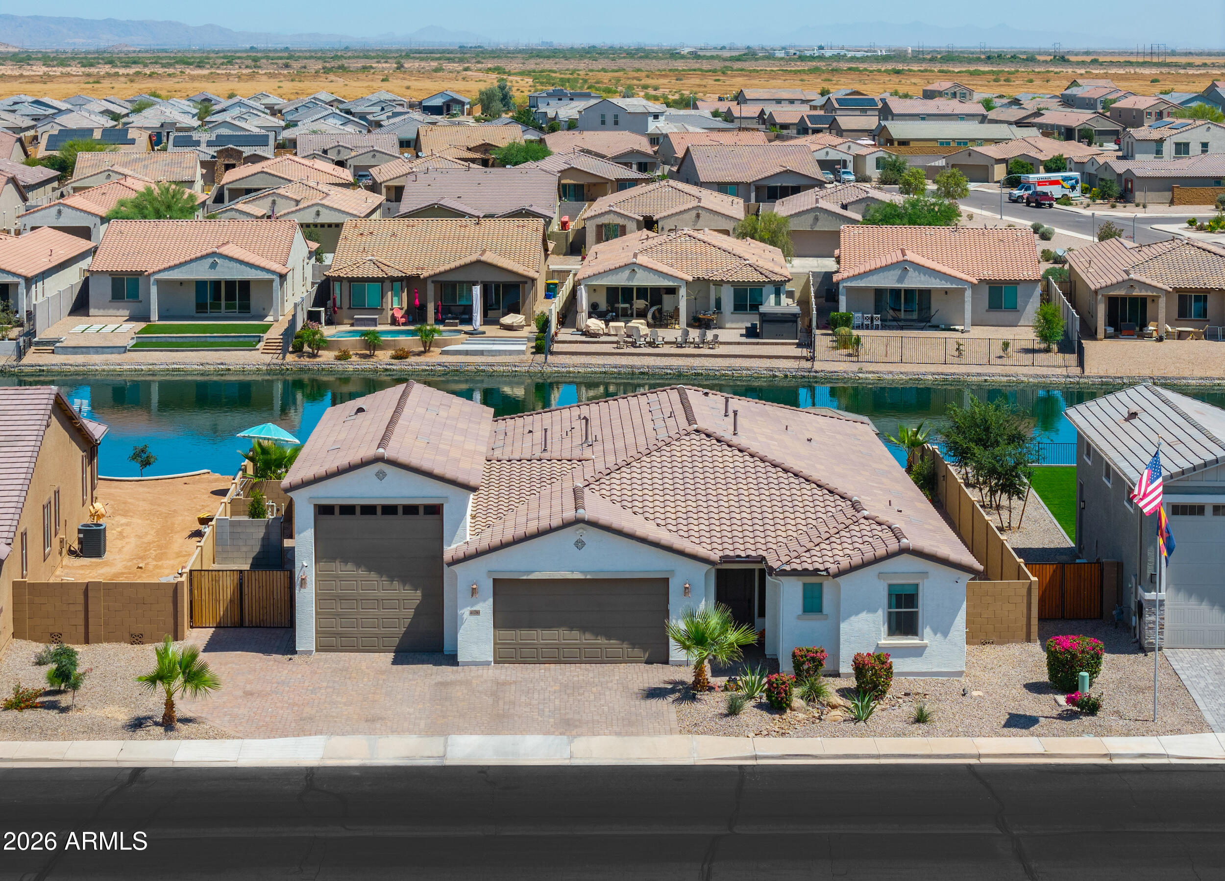 40780 W DESERT FAIRWAYS Drive