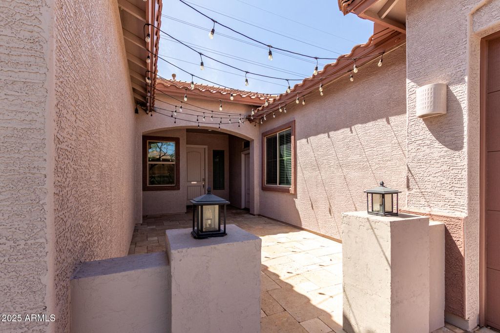 Photo of 1123 E Buckingham Avenue, Gilbert, AZ 85297 (MLS # 6932377)
