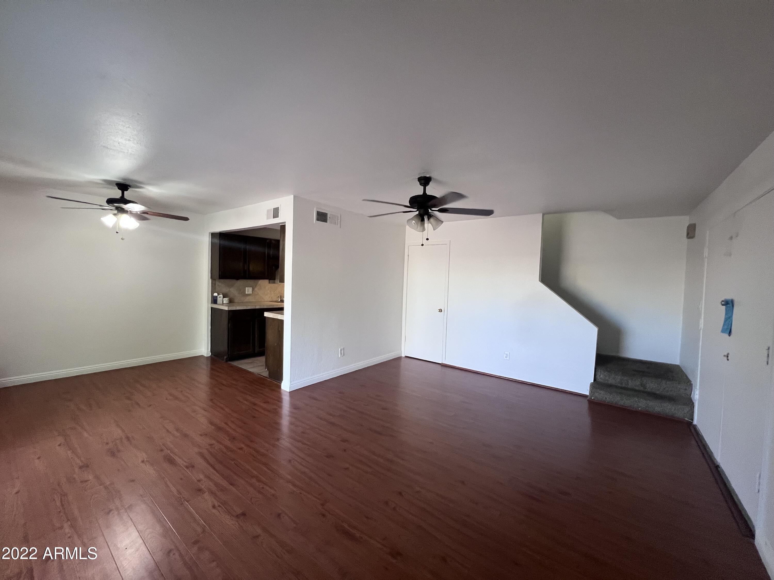 6066 W GOLDEN Lane