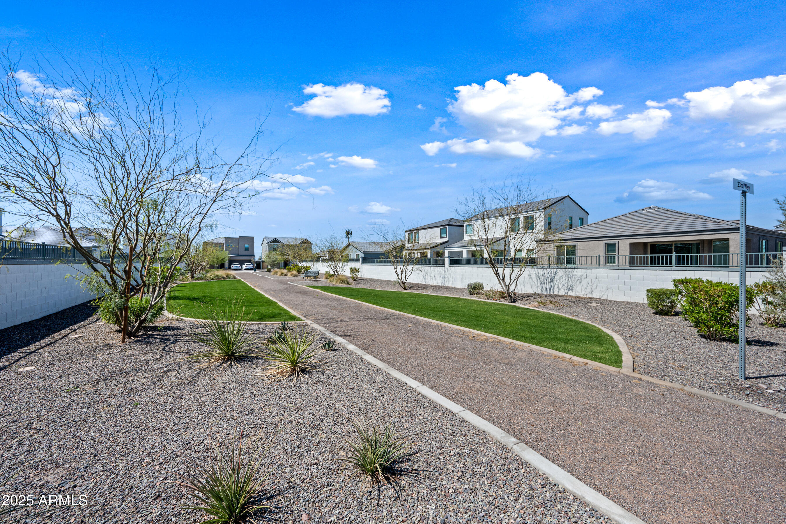 2339 E LEVI Drive