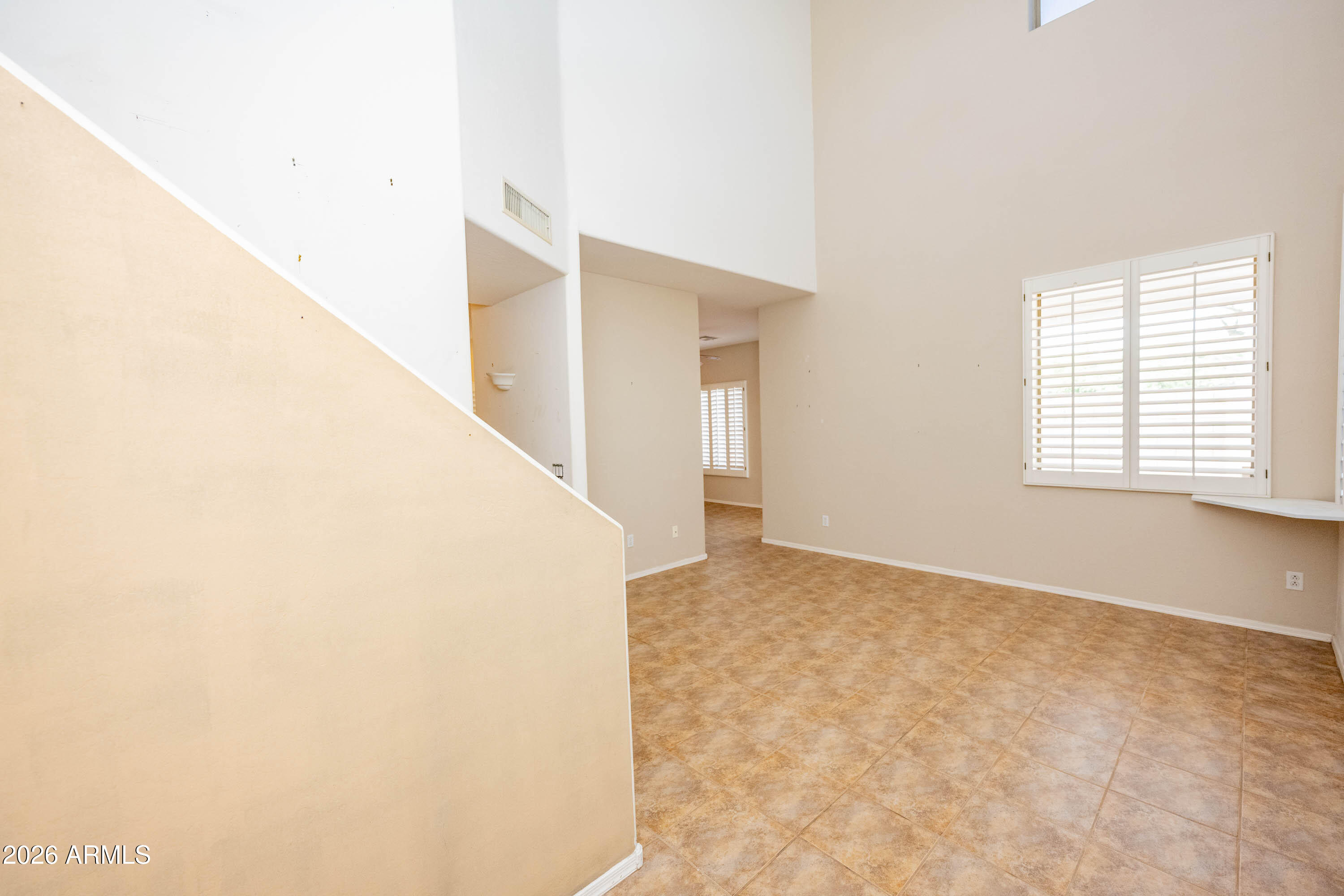 1750 W UNION HILLS Drive 79