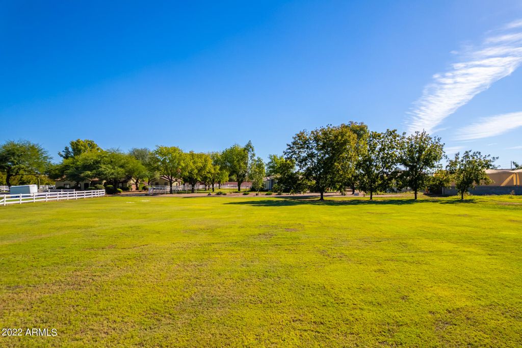 Photo of 0 S 172nd Way #-, Gilbert, AZ 85295 (MLS # 6946162)