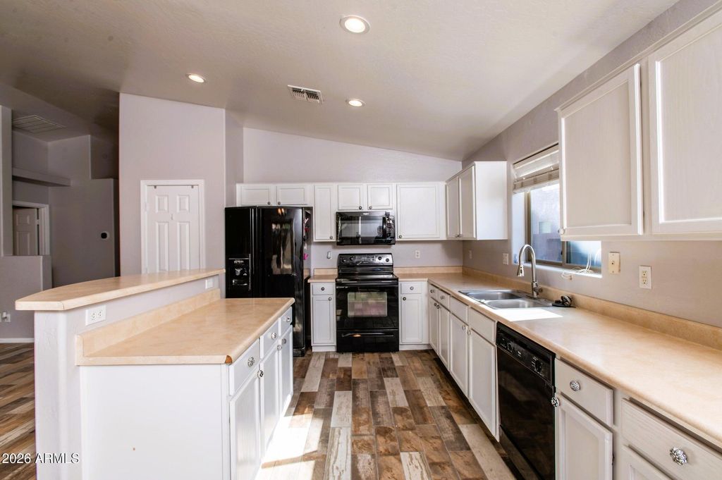 Photo of 22264 N Kingston Drive, Maricopa, AZ 85138 (MLS # 7006318)