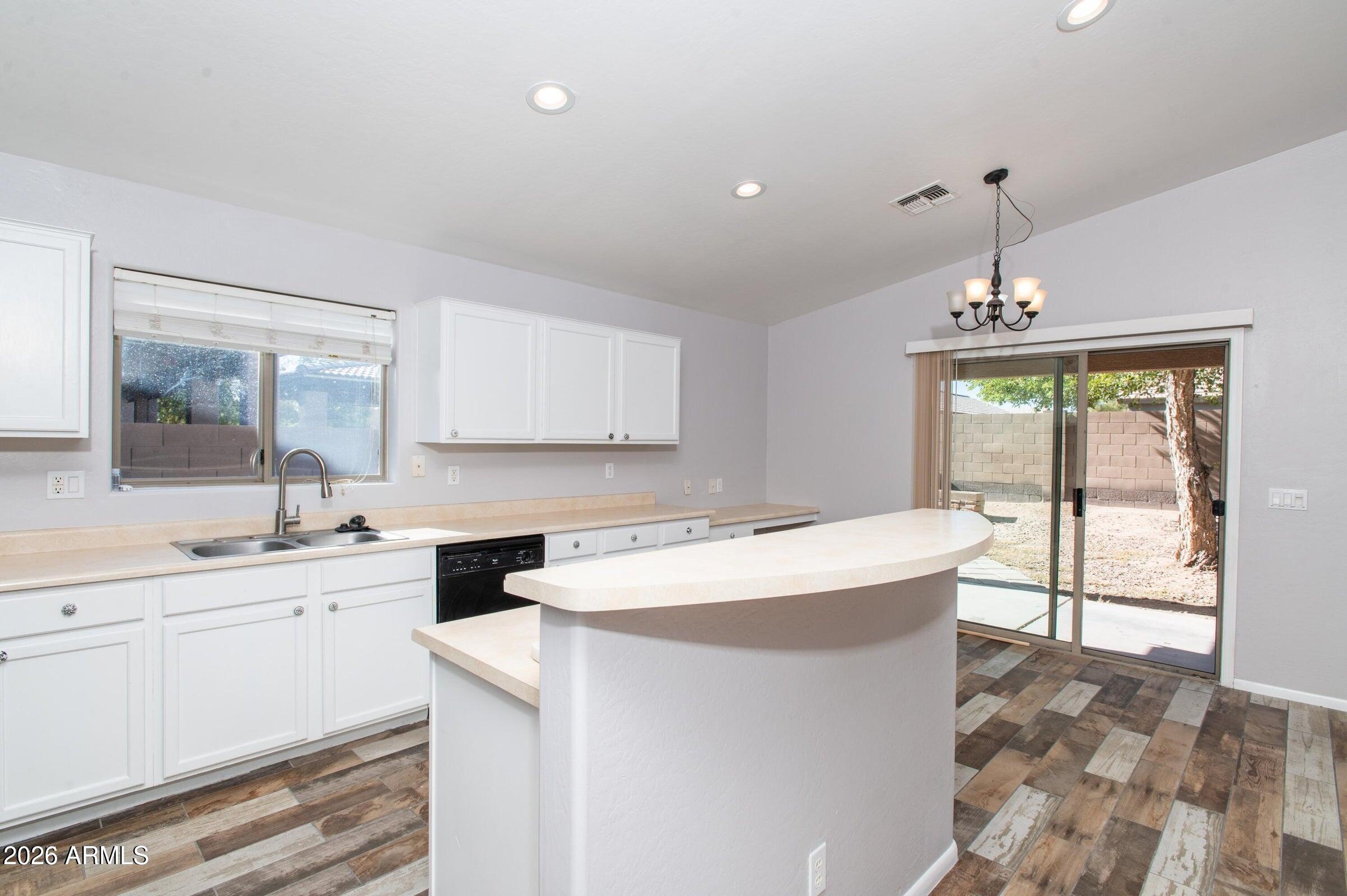 22264 N KINGSTON Drive