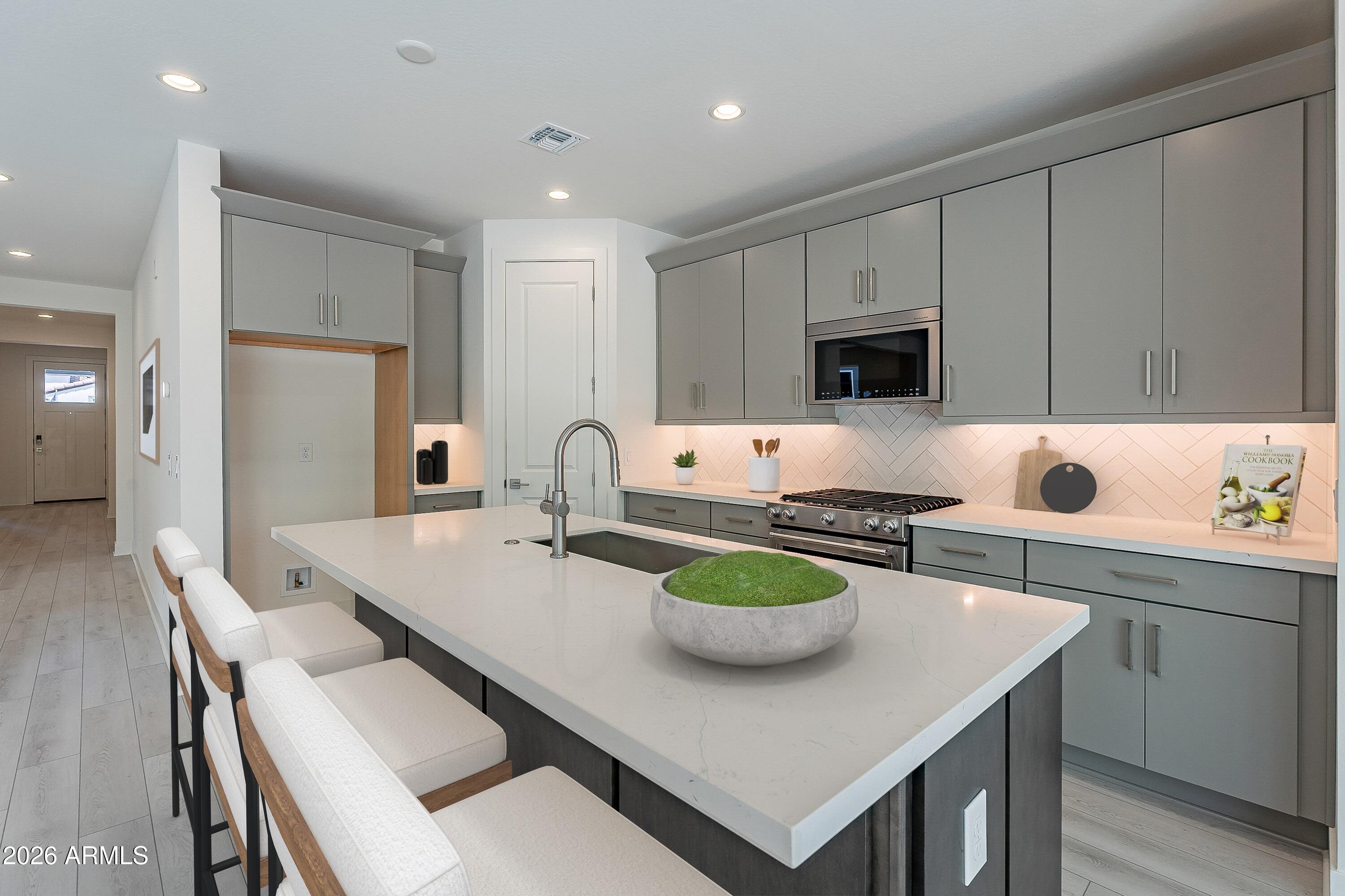 17387 W CARLISLE Drive