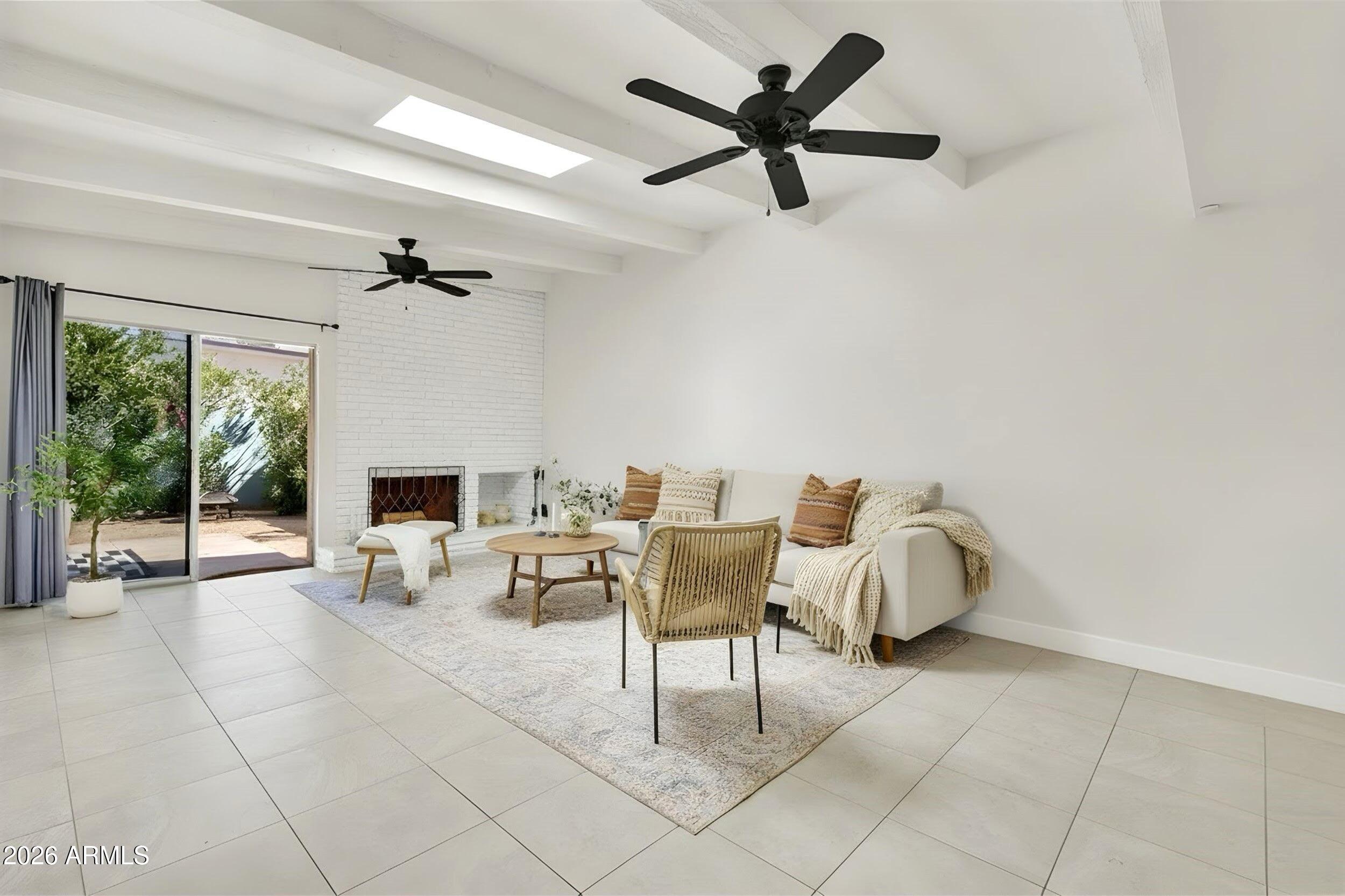 6639 N CHATELAINE Place