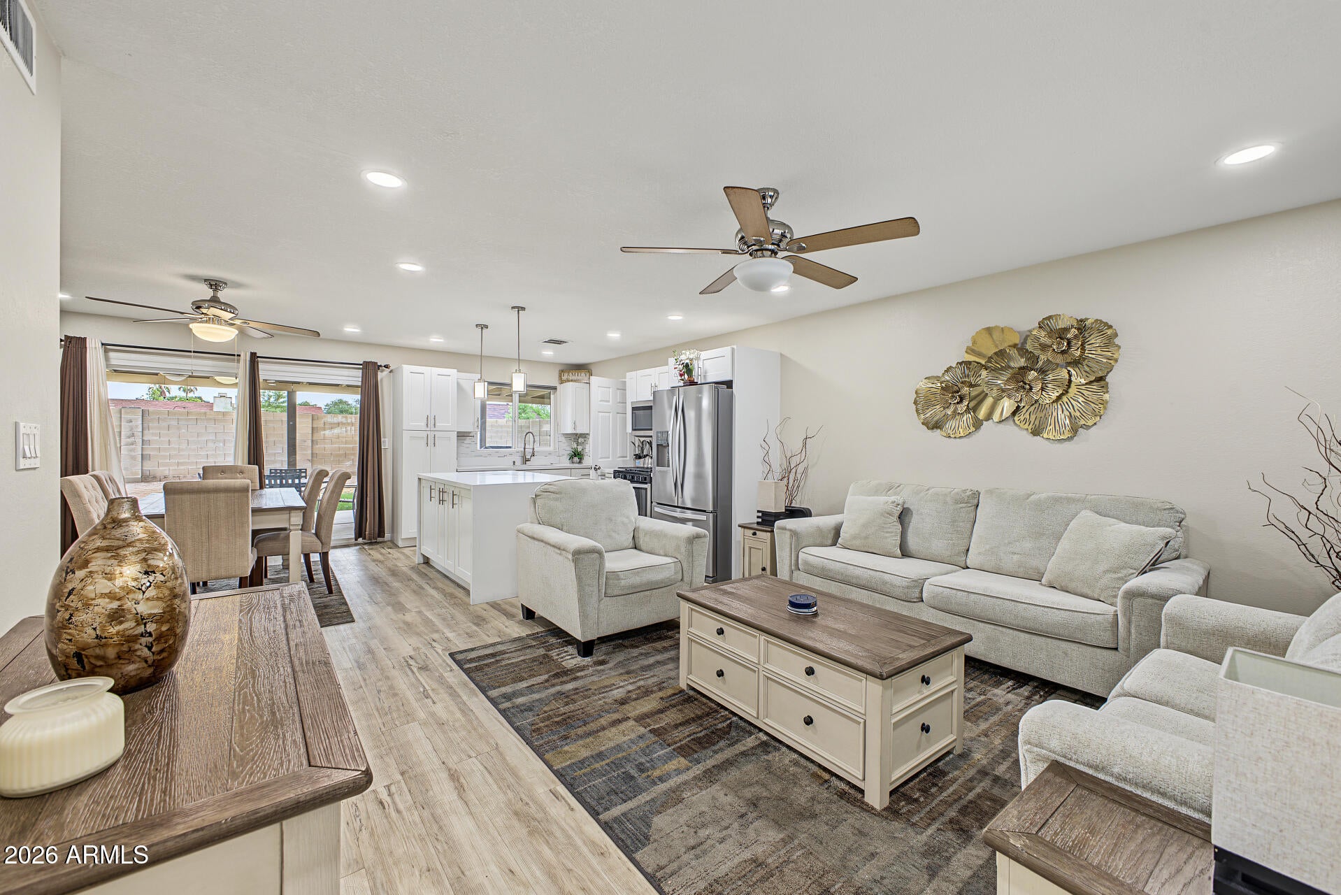 1636 W VILLA THERESA Drive