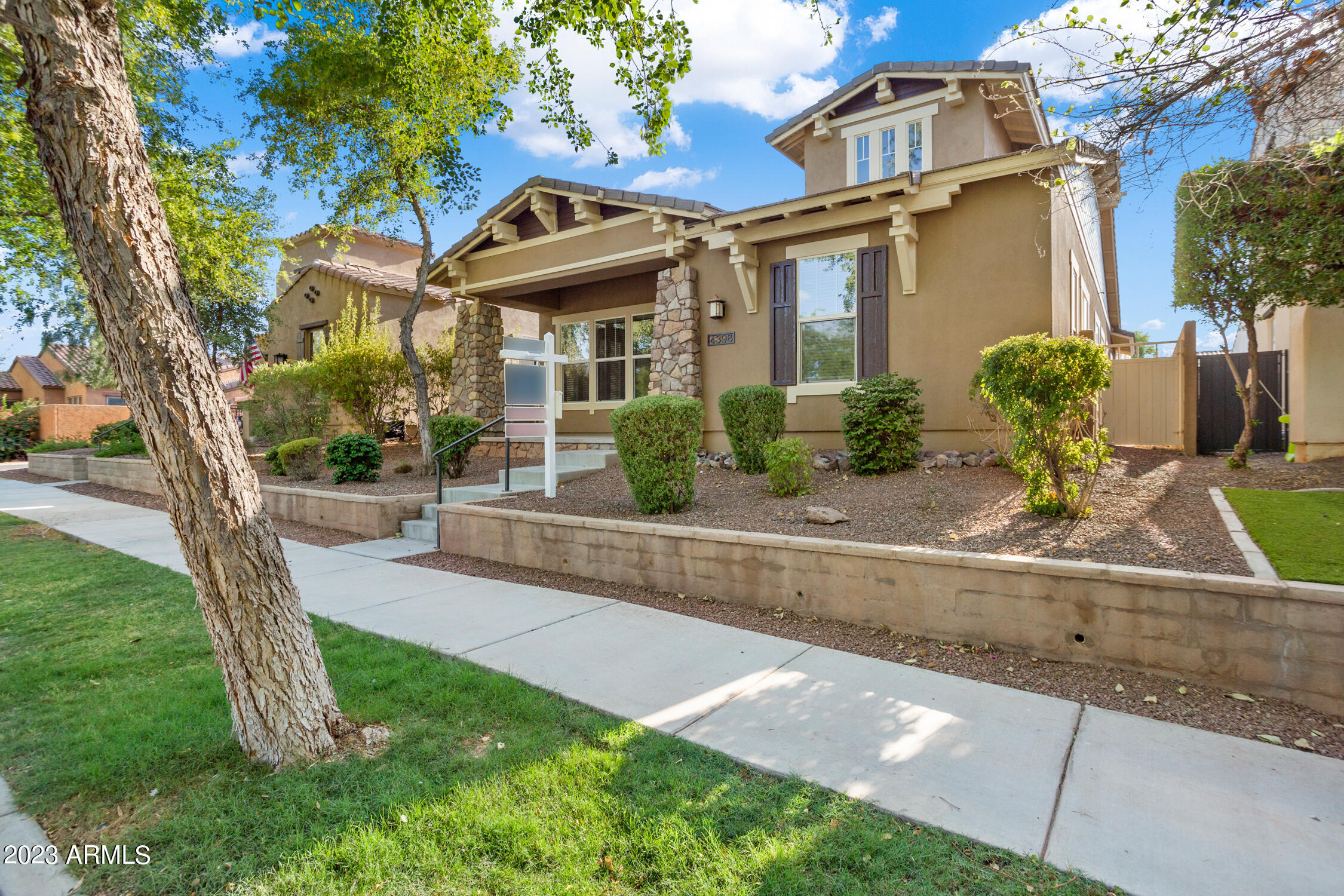 4398 N JACKSON Court