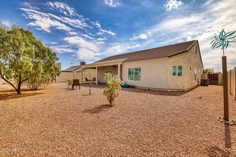 A home in Arizona City