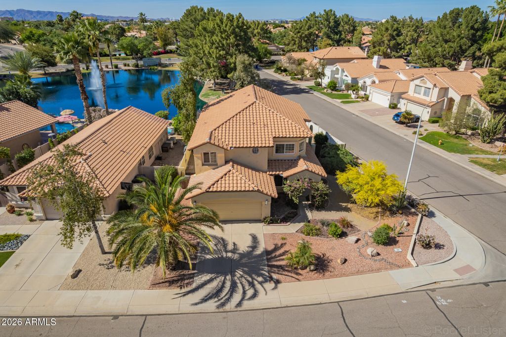 Photo of 1604 S Villas Lane, Chandler, AZ 85286 (MLS # 6988180)