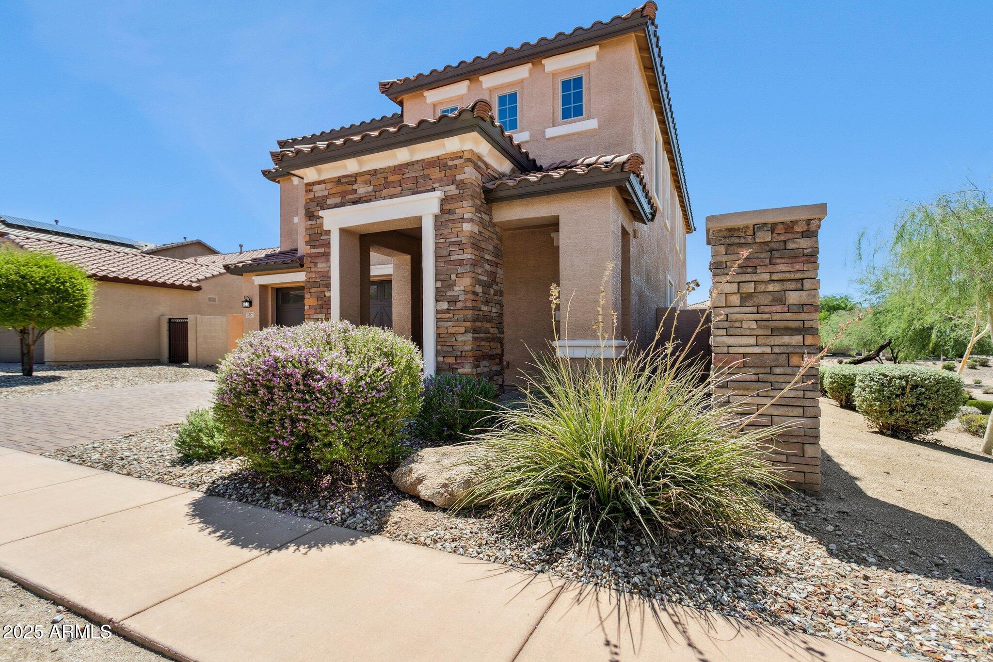 3317 W GRAN PARADISO Drive