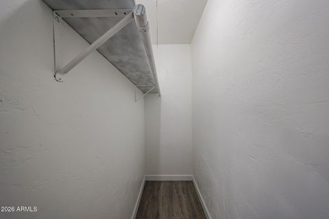 2816 N 33RD Place Phoenix AZ 85008