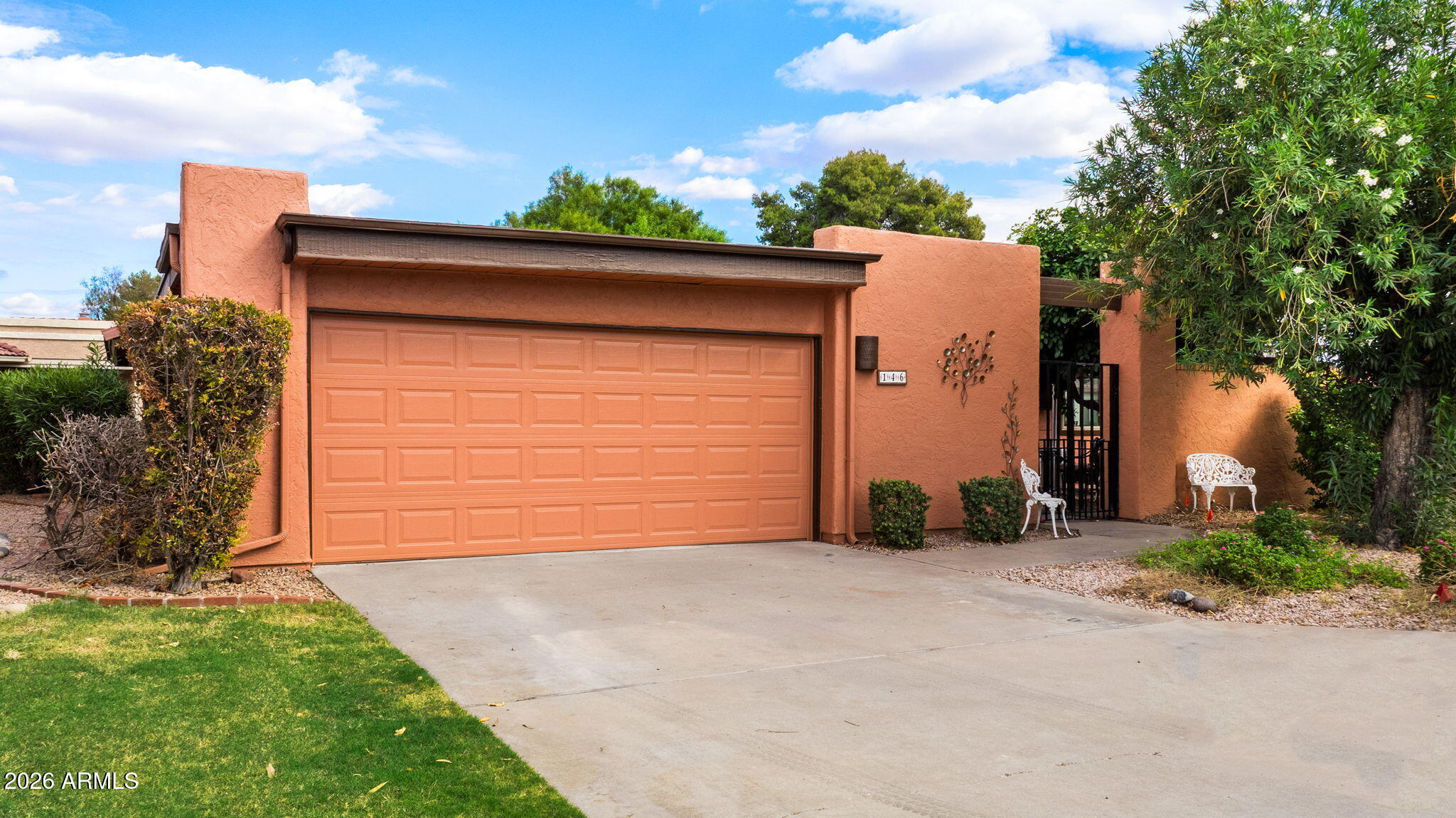 146 LEISURE WORLD --