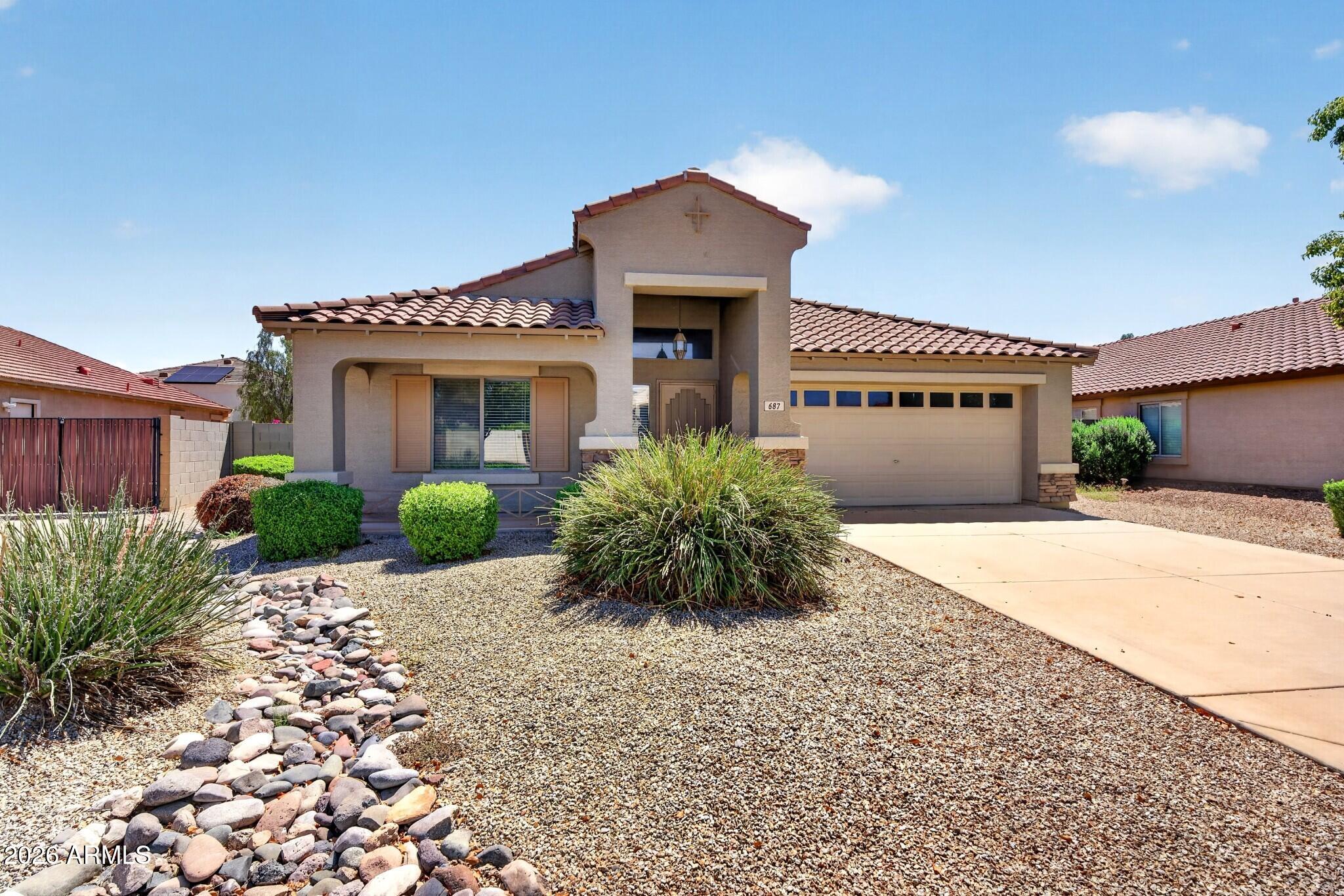 687 E PALOMINO Way