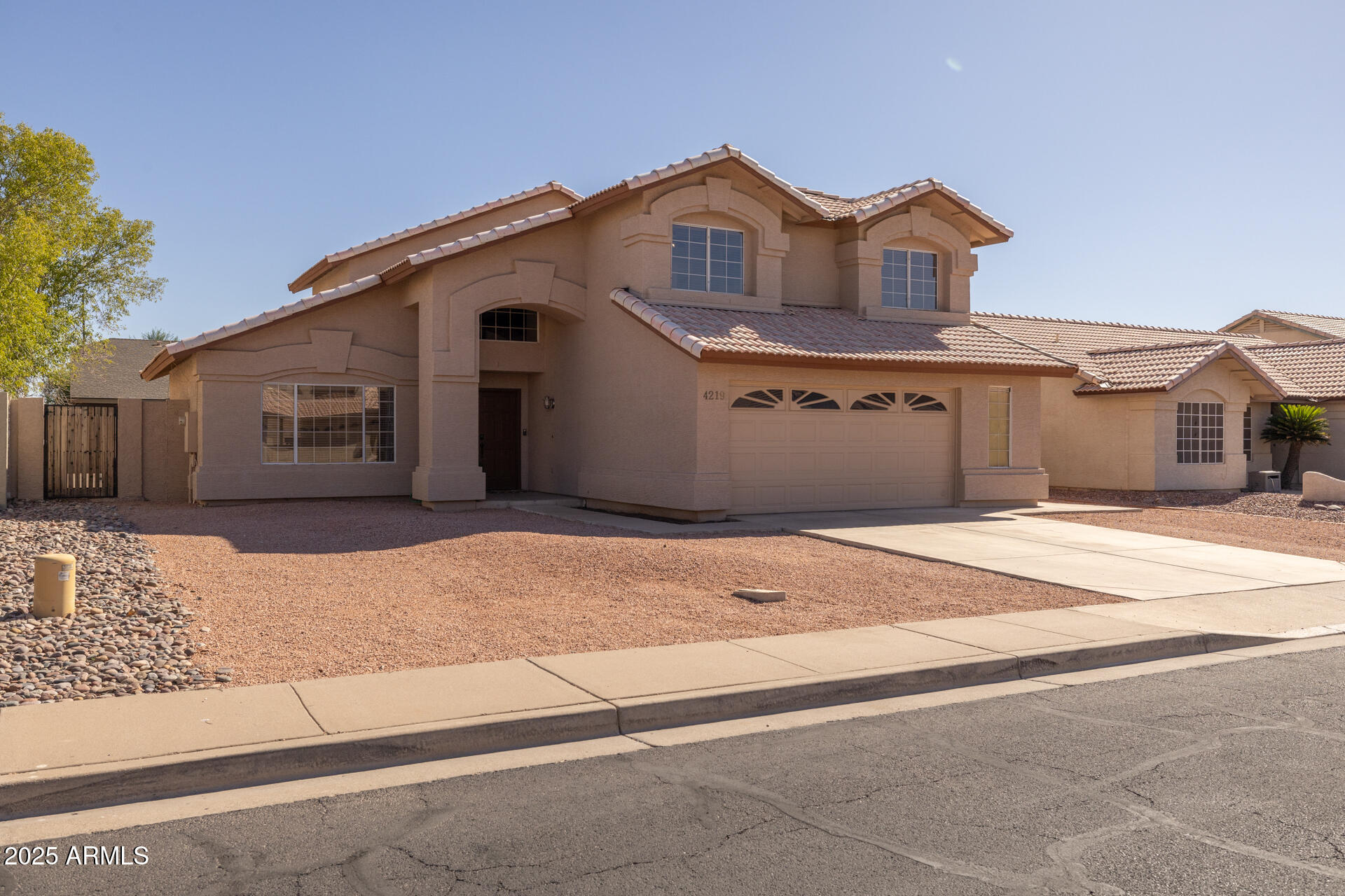 4219 E SAN REMO Avenue