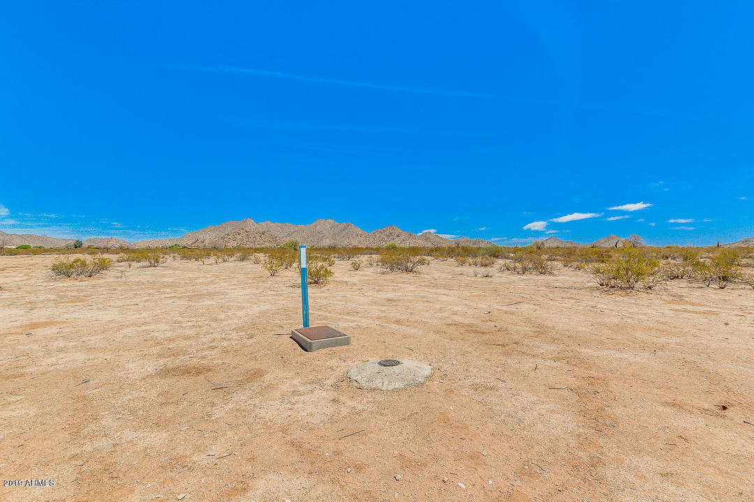 0 W Equestrian Street -/-/-