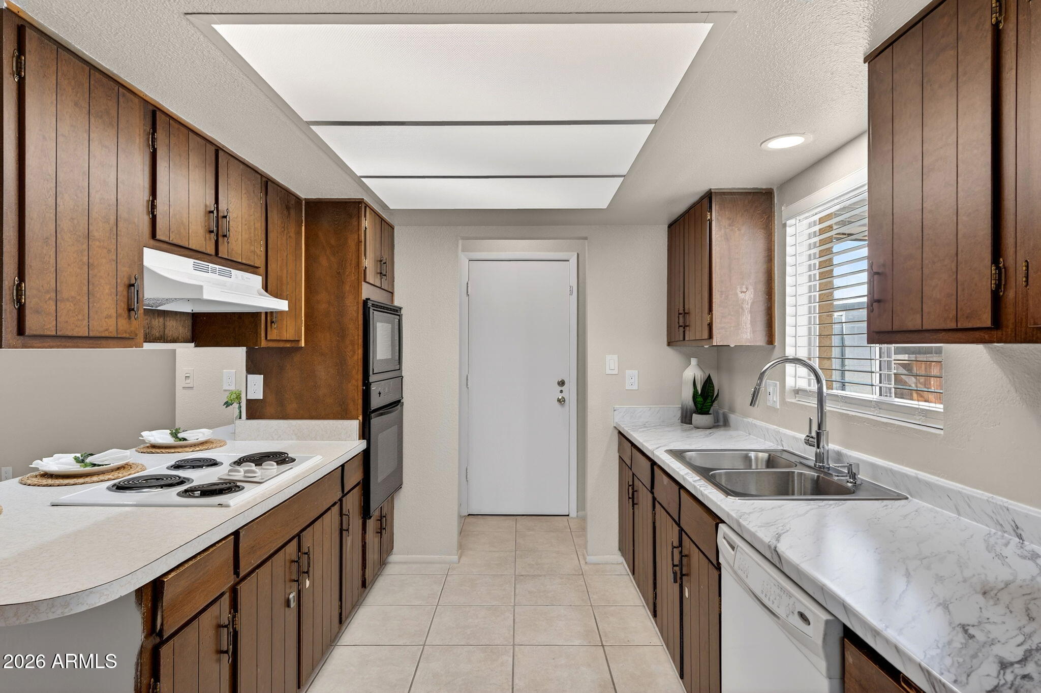 CONTINENTAL MEADOWS NORTH UNIT 5 - Residential