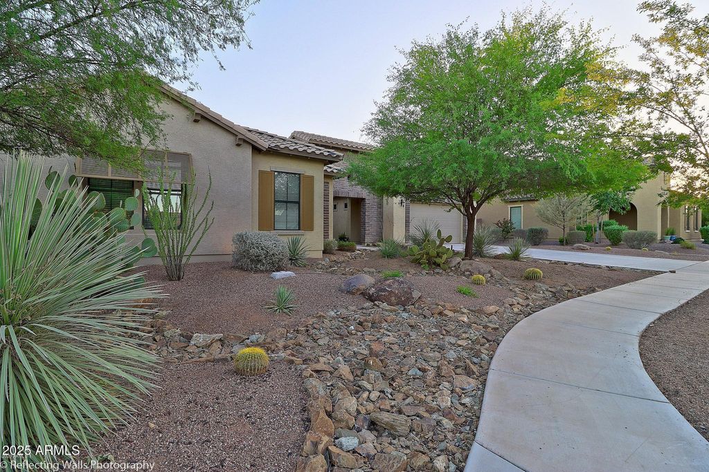 Photo of 3163 E Los Altos Court, Gilbert, AZ 85297 (MLS # 6937754)