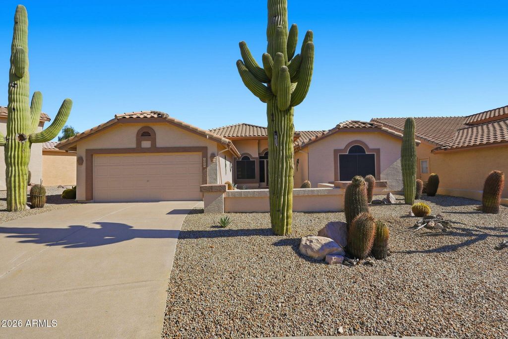Photo of 5347 S Hedgehog Drive, Gold Canyon, AZ 85118 (MLS # 6976402)