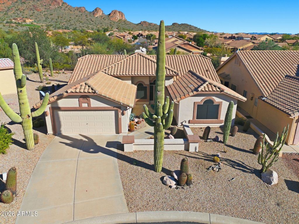 Photo of 5347 S Hedgehog Drive, Gold Canyon, AZ 85118 (MLS # 6976402)