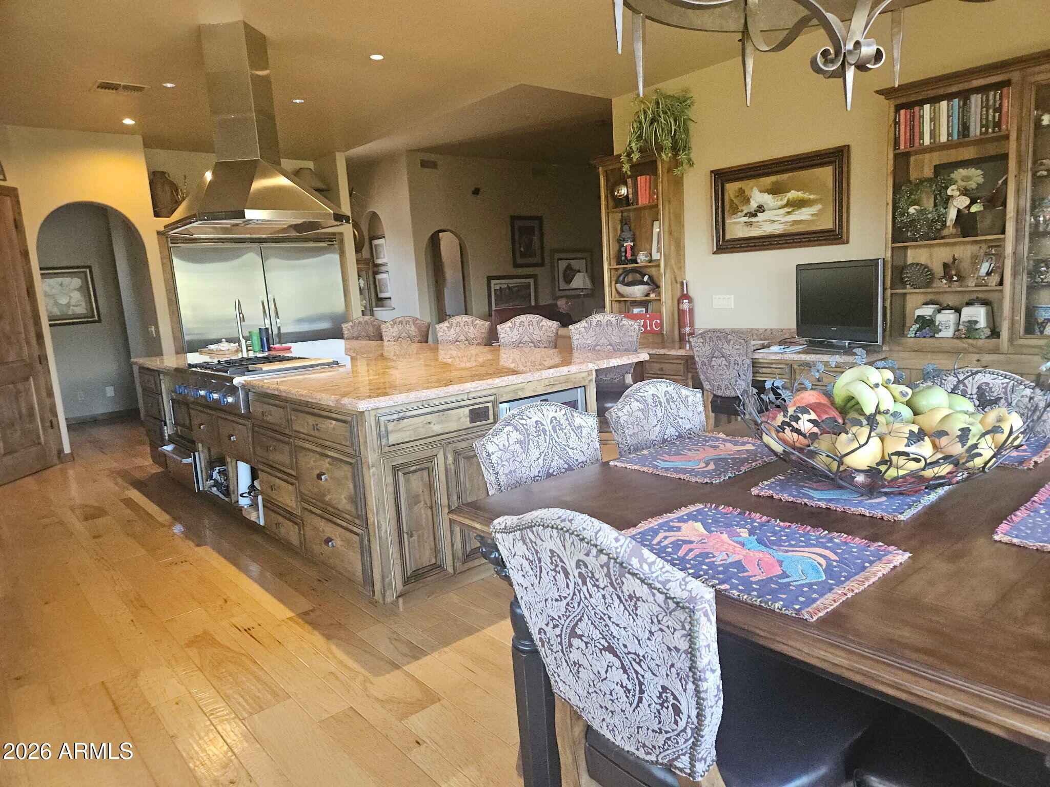 WHISPER RIDGE - Residential