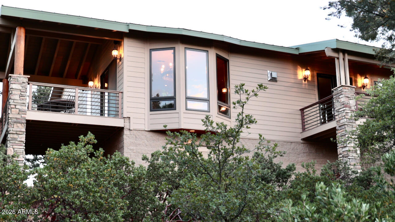WHISPER RIDGE - Residential
