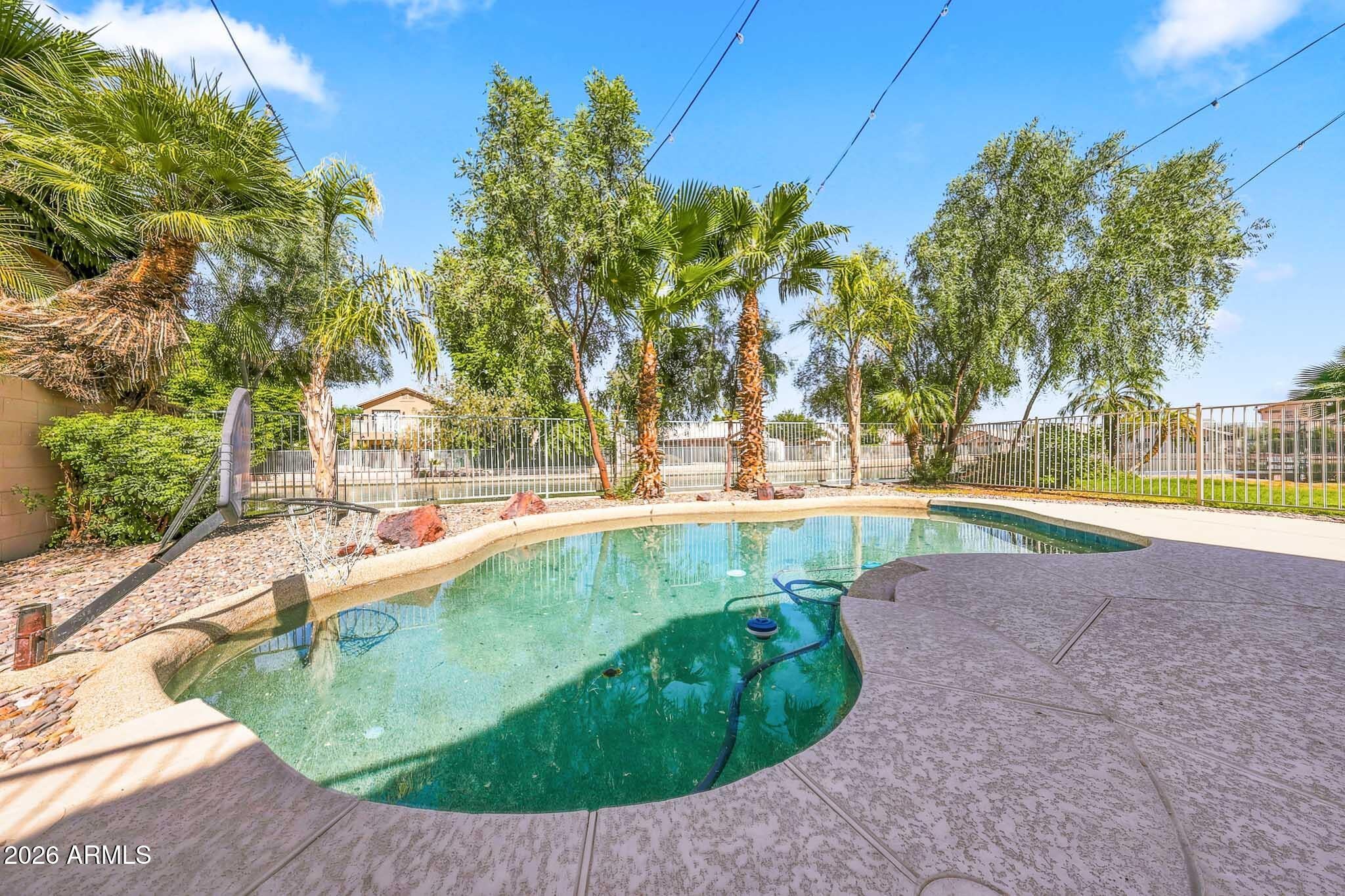10828 W MONTE VISTA Road