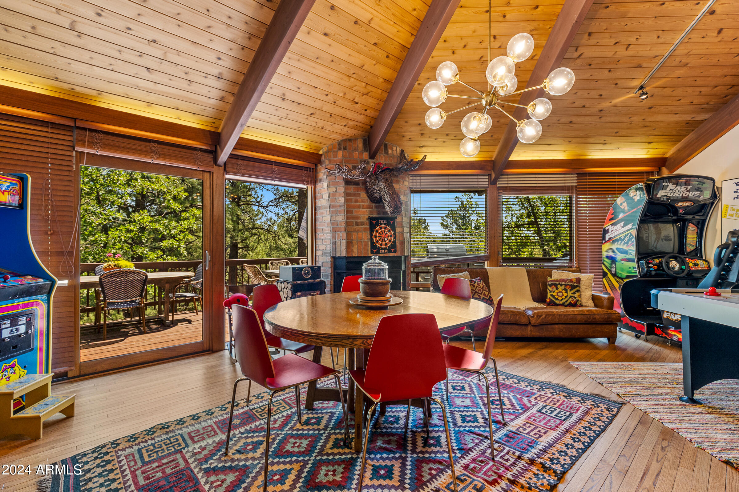 FOREST HIGHLANDS - Residential
