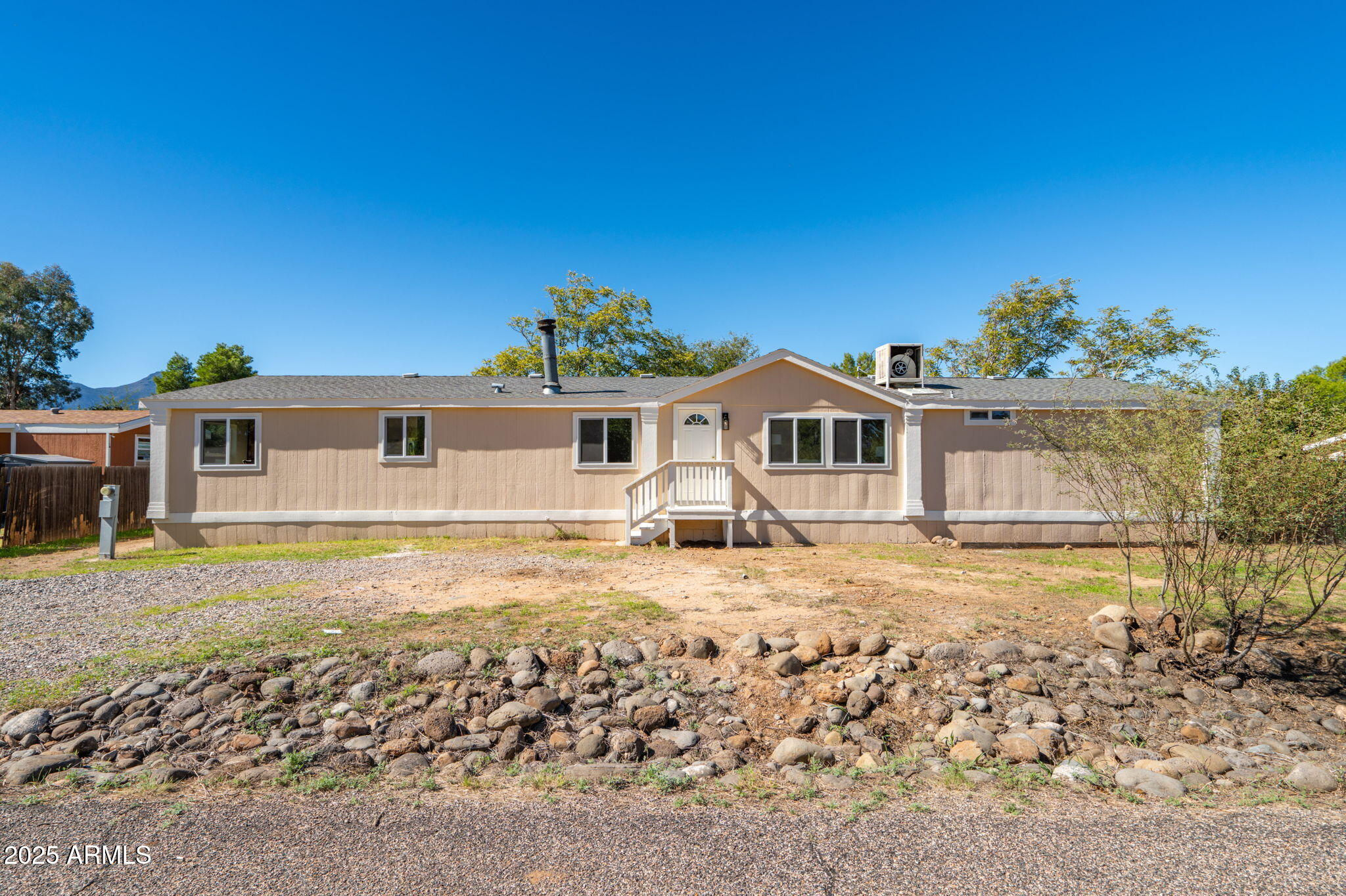 3278 E RIPPLE Road
