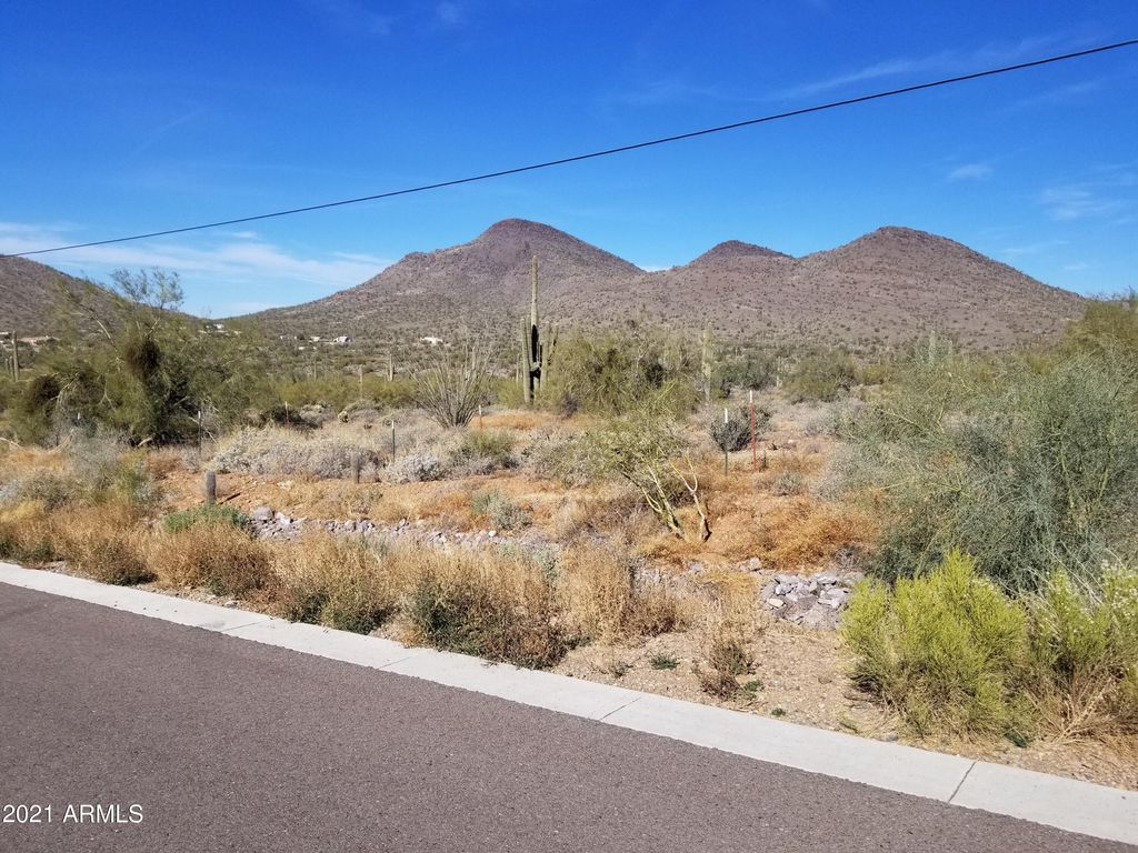 Photo of 3200 E Rockaway Hills Road #-, Cave Creek, AZ 85331 (MLS # 6985803)