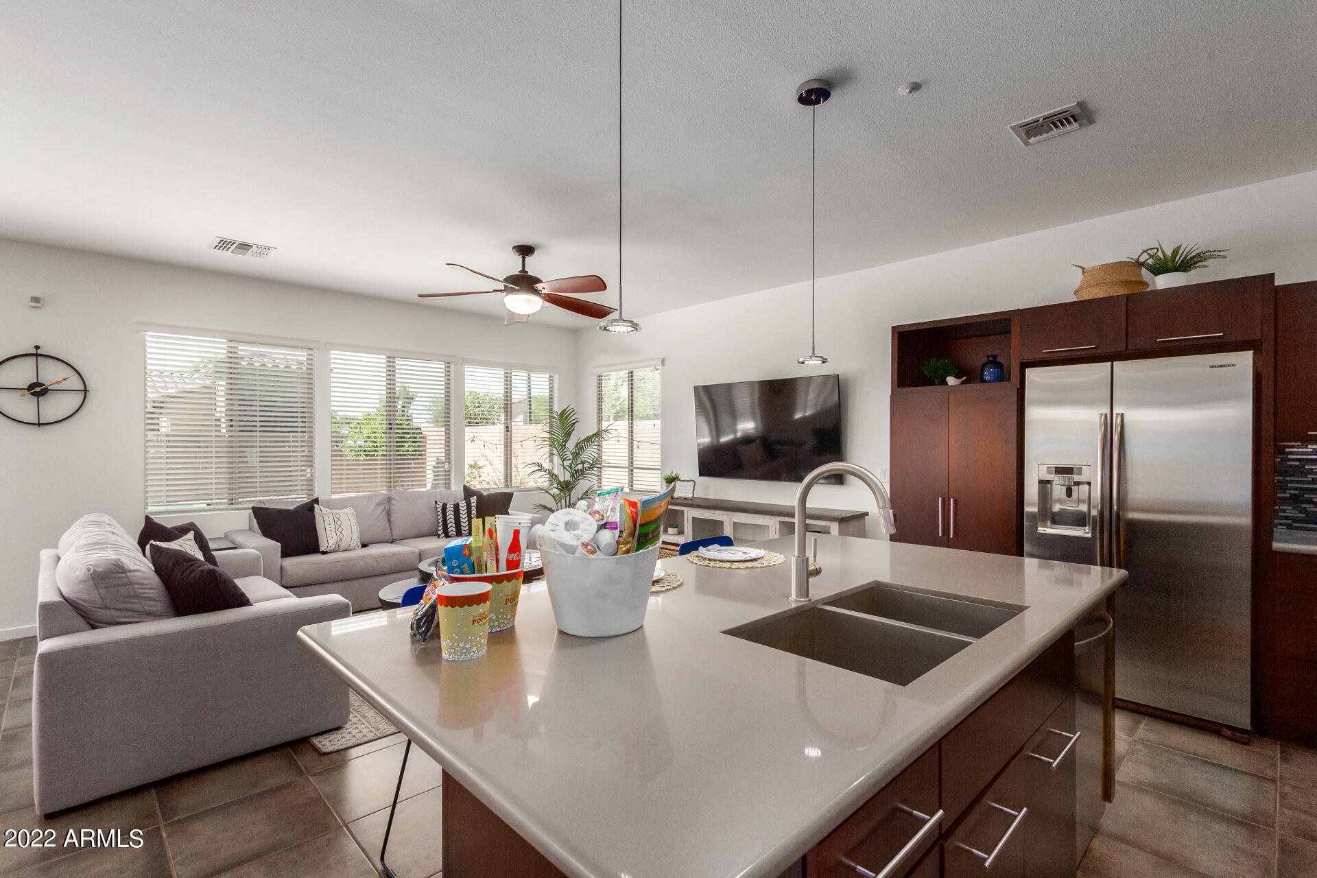 3560 E MERLOT Street