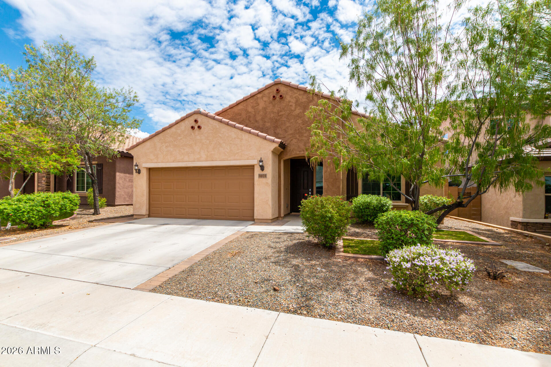 1019 W Spur Drive