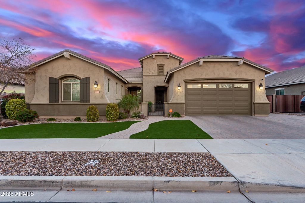 Photo of 20243 E Raven Drive, Queen Creek, AZ 85142 (MLS # 6985448)