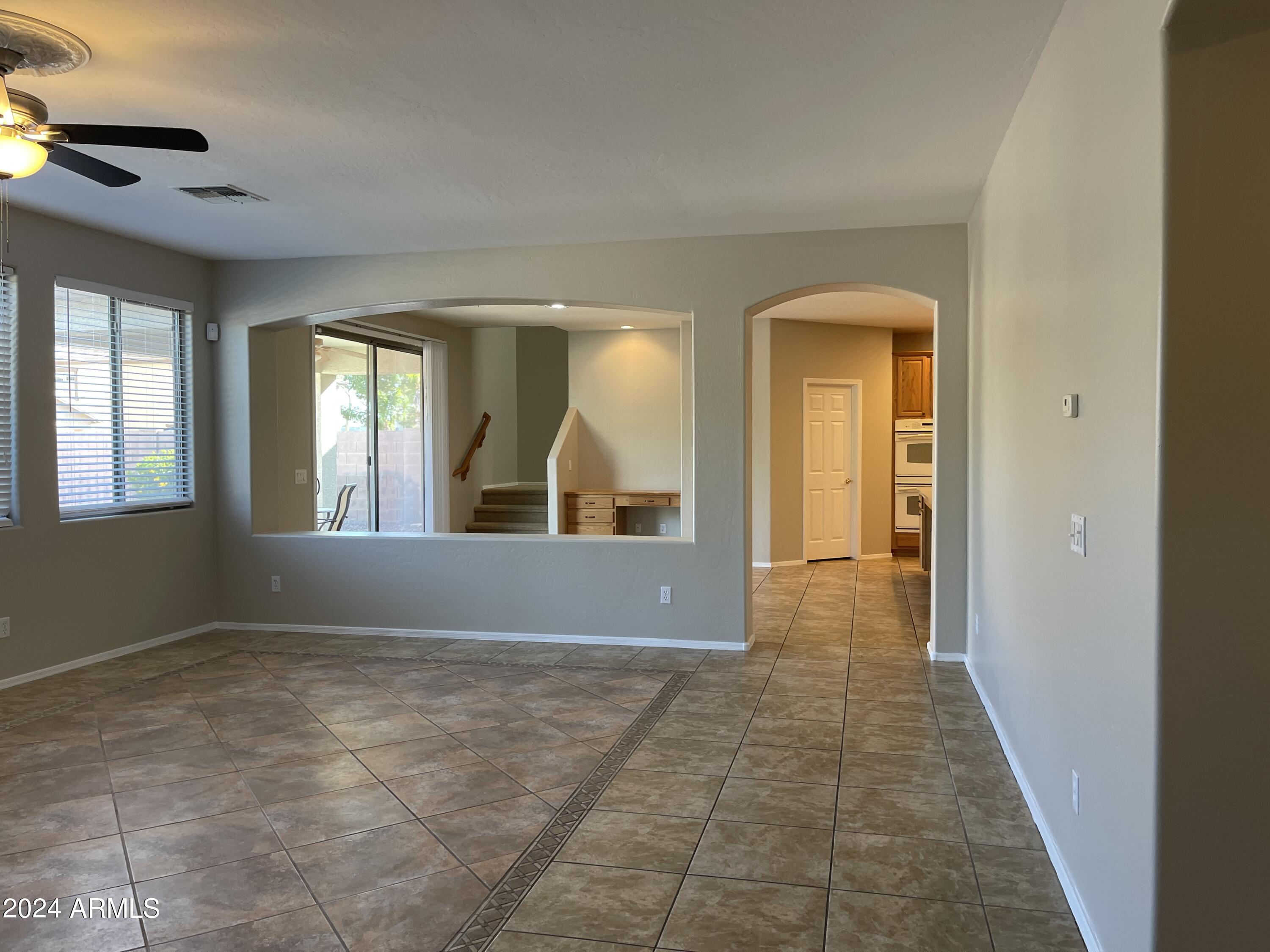 18546 E OAK HILL Lane